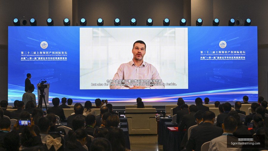 巴萨战塞尔,拉菲尼亚首,开纪录,十大体育投注网站排名官网,十大体育投注网站排名App,十大体育投注网站排名下载,十大体育投注网站排名登录,十大体育投注网站排名平台
